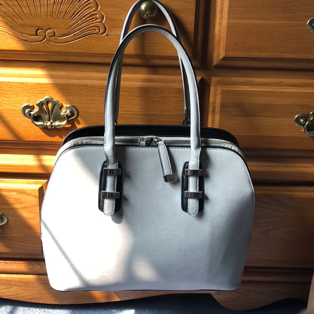 Grey purse from Charming Charlie